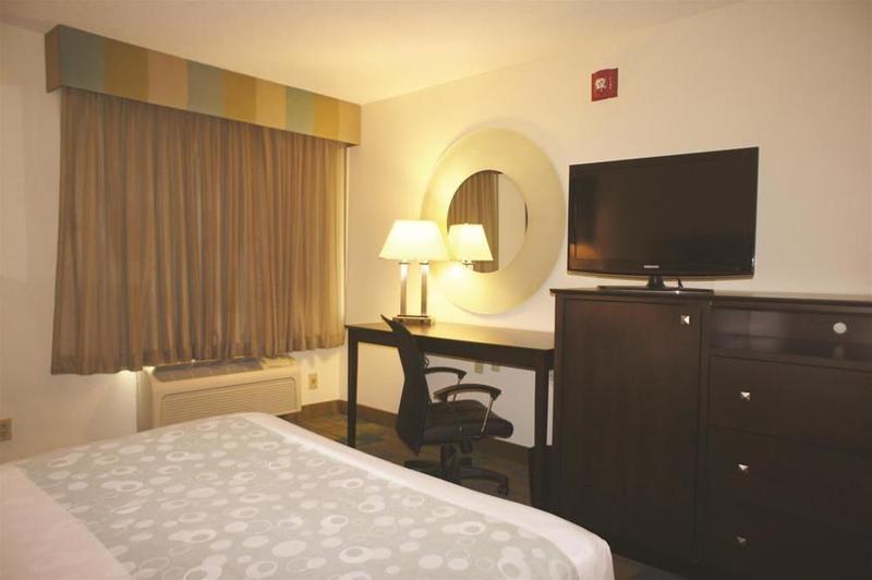 Wyndham Garden Columbia-Ft Jackson Exterior foto